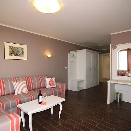 Armira Resort